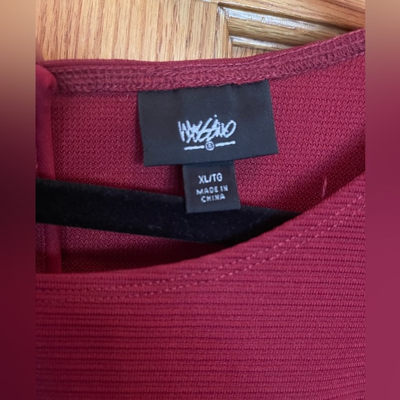 Deep Red Peplum Fitted Dress - size XL - Picture 4 of 5